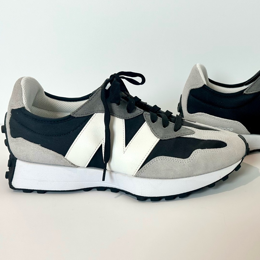 Men’s New Balance 327 Trainer Sz 10.5